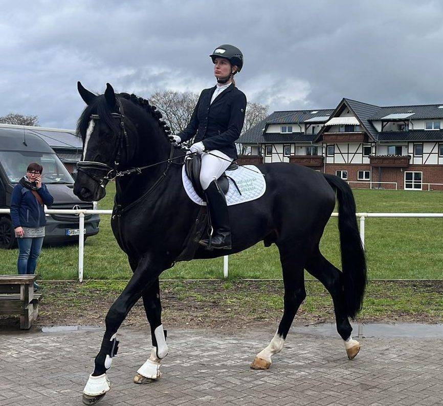 AnyConv.com__3a9571ad-f46a-49b2-af56-3da3eca2c2b1