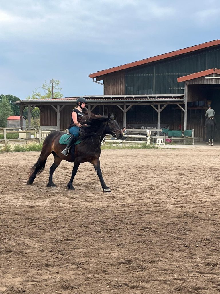 paddy längeres haar als apache